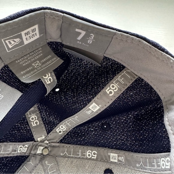 New Era White and Navy Blue Padres Hat Size 7 3/8 - Picture 5 of 6